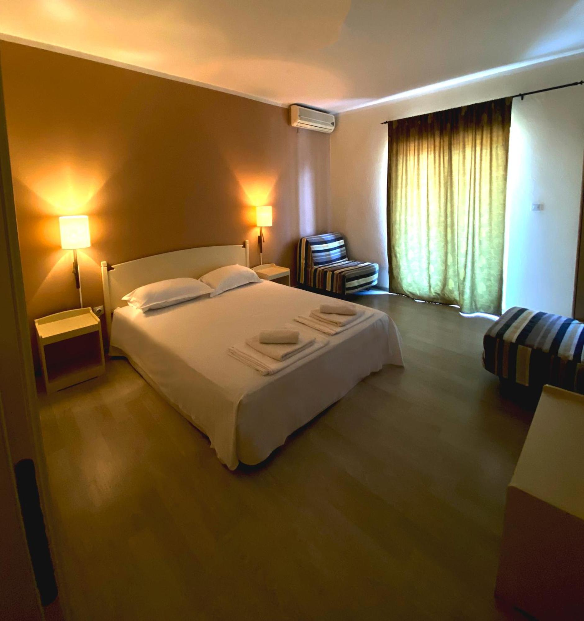 Hotel Kleopatra อุลซิน ห้อง รูปภาพ